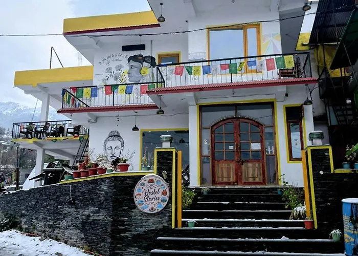 Stories, Bir - Landing SiteHostel